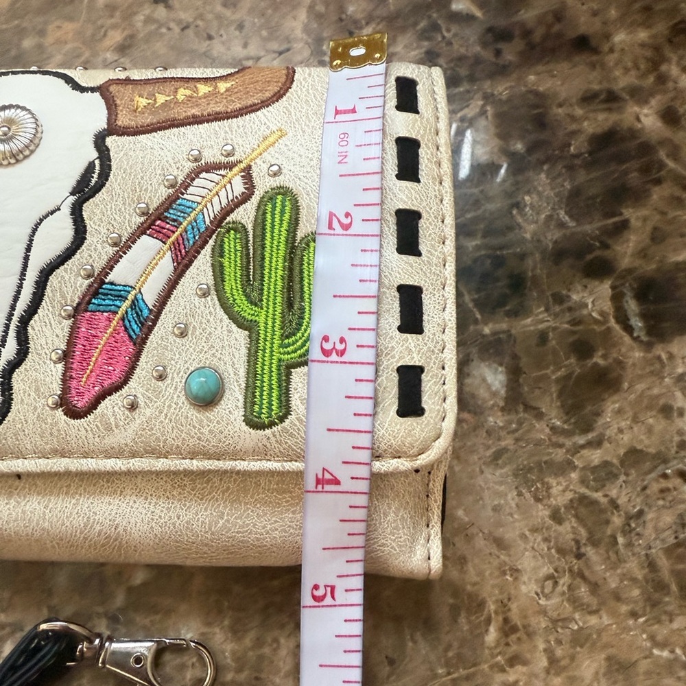 Longhorn Beige Cowgirl Crossbody Western Trifold Wallet for Women Small Size - Picture 8 of 10